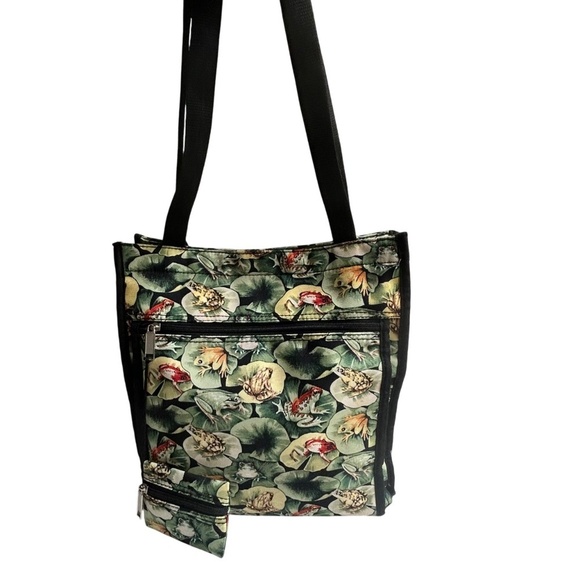 Canvas Shoulder / Tote Bag with Matching Change Purse FROGS! - Picture 3 of 16